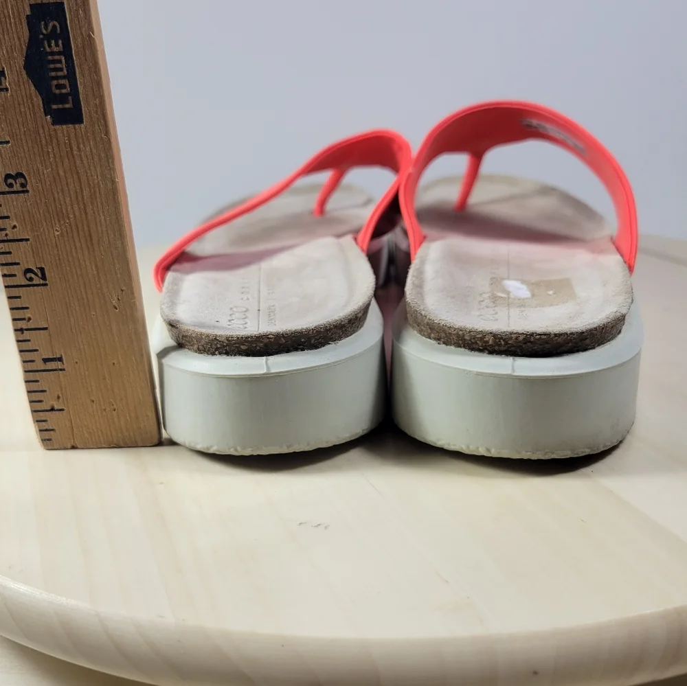 Ecco Corksphere Coral Thong Sandal Womens Size 9 - Picture 4 of 11